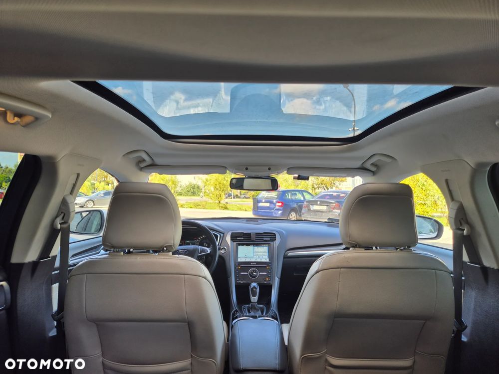 Ford Mondeo 2.0 TDCi Titanium PowerShift - 12