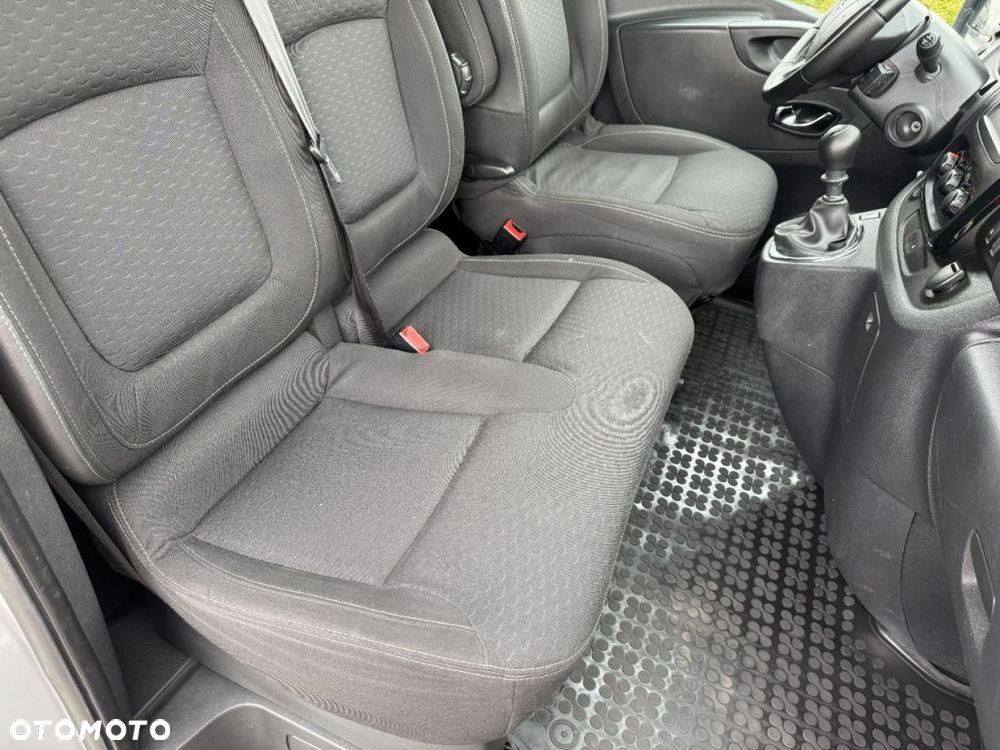 Opel Vivaro - 36