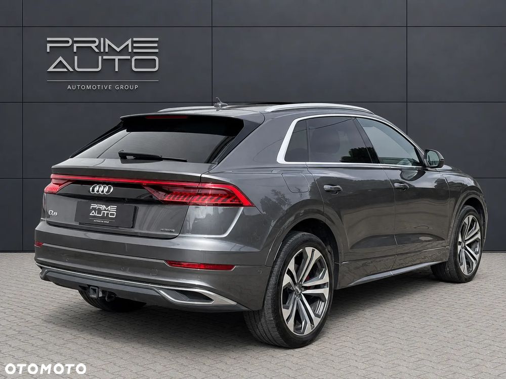 Audi Q8 - 7
