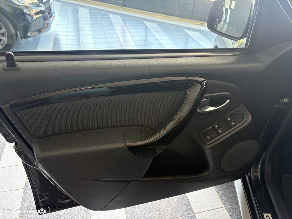 Dacia Duster 1.2 TCe SL Explorer — fotografia 10