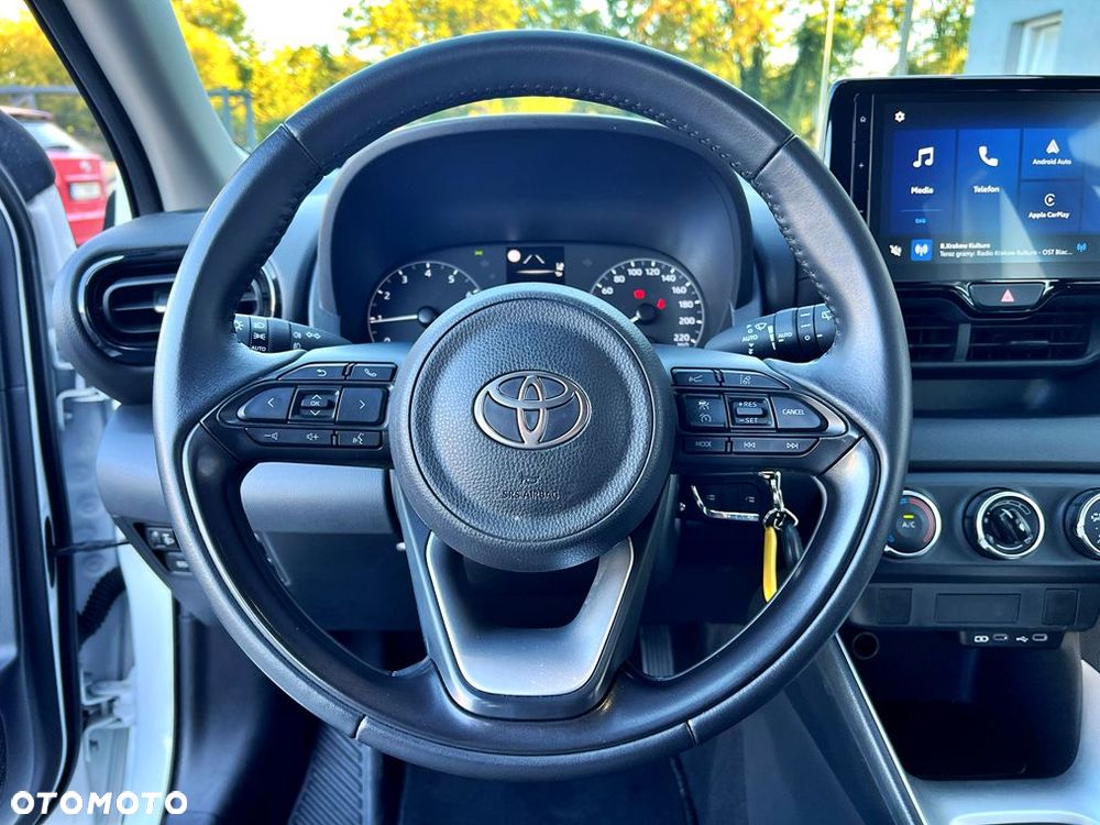 Toyota Yaris 1.5 Comfort - 10