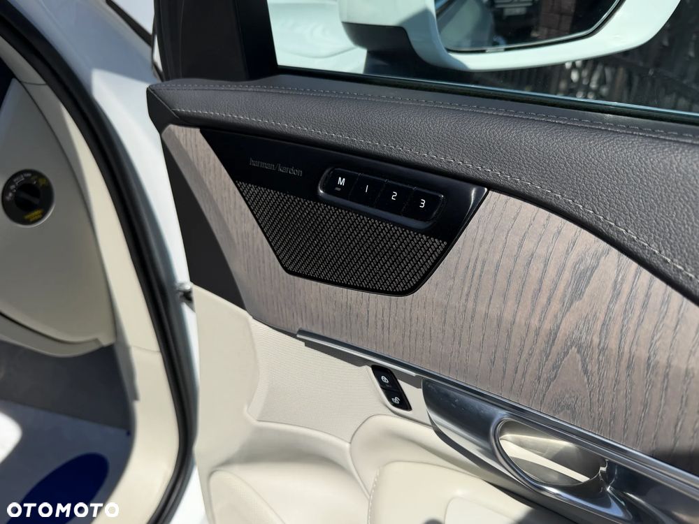 Volvo XC 90 D5 AWD Inscription - 14