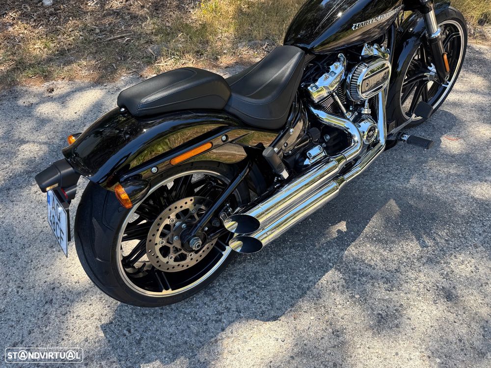Harley-Davidson Breakout 114 - 21