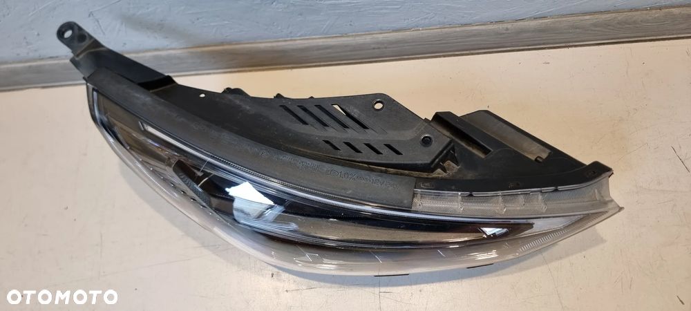 Lampa FULL LED przód prawa HYUNDAI I30 III LIFT 20-. - 3