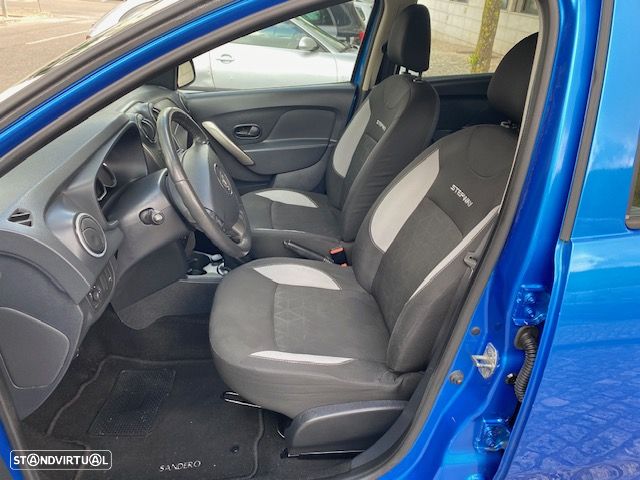 Dacia Sandero 0.9 TCe Stepway - 4