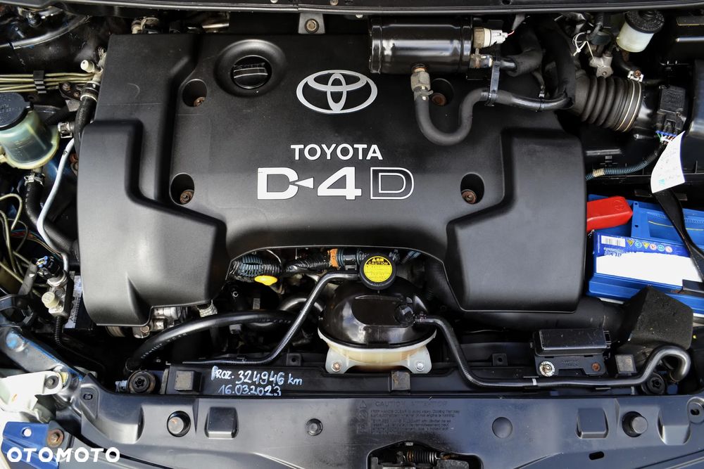 Toyota Corolla Verso 2.0 D-4D Sol - 35