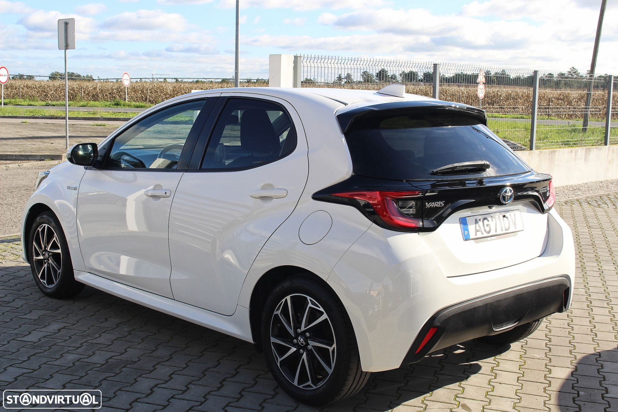 Toyota Yaris 1.5 HDF Exclusive - 20
