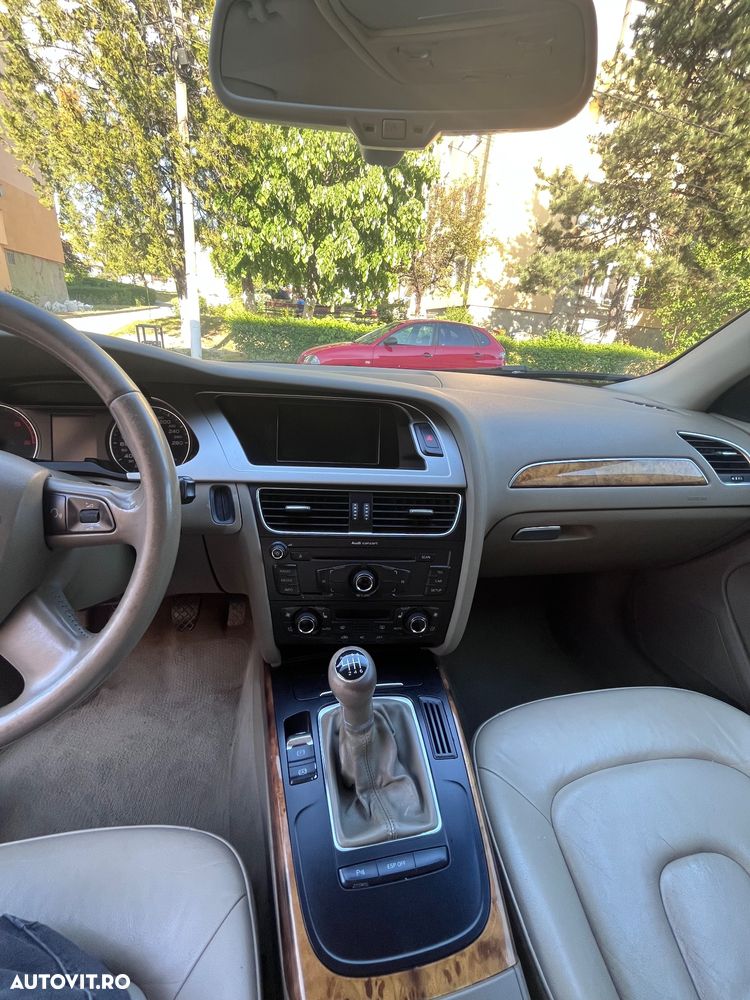 Audi A4 2.0 TDI B8 - 7
