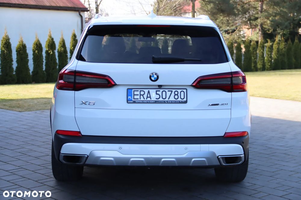 BMW X5 xDrive40i - 6