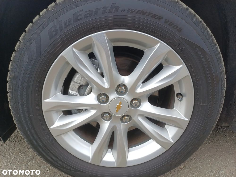 Chevrolet Cruze 1.6 LS+ - 17