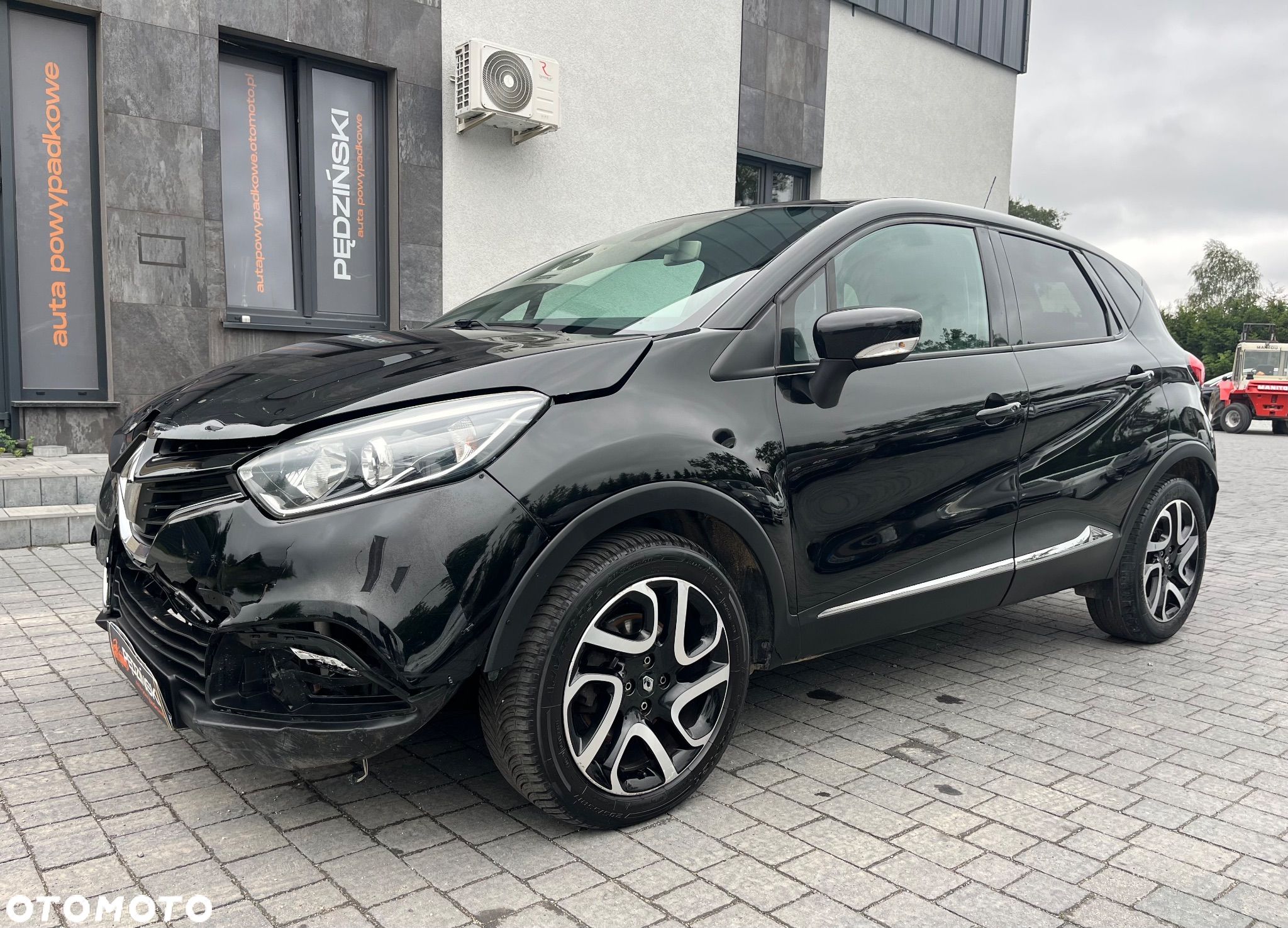 Renault Captur - 1