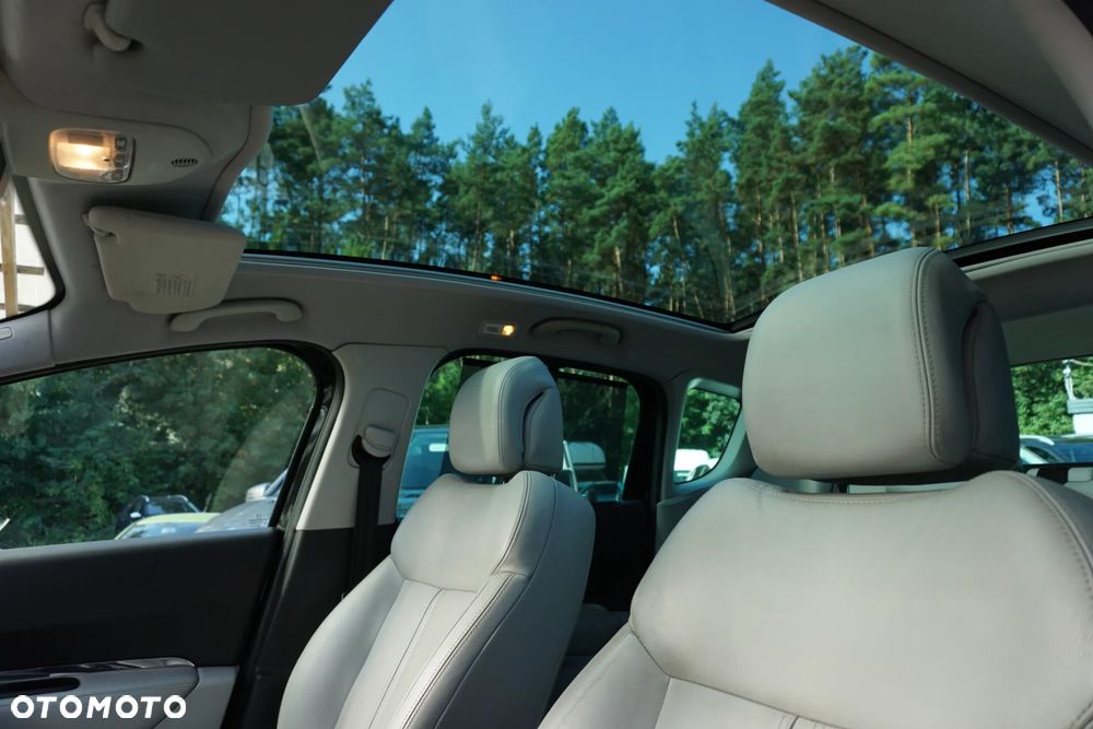 Peugeot 3008 HDi FAP 150 Platinum - 10