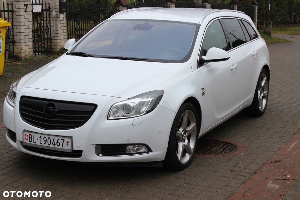 Opel Insignia 2.0 Turbo Sports Tourer - 29