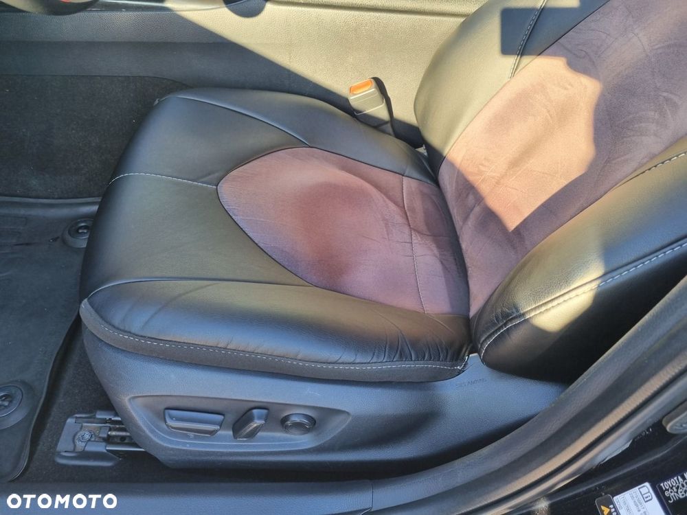 Toyota Camry 2.5 Hybrid Prestige CVT - 16