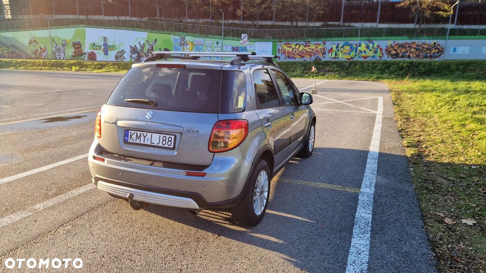 Suzuki SX4 1.6 VVT 4x4 Comfort - 4