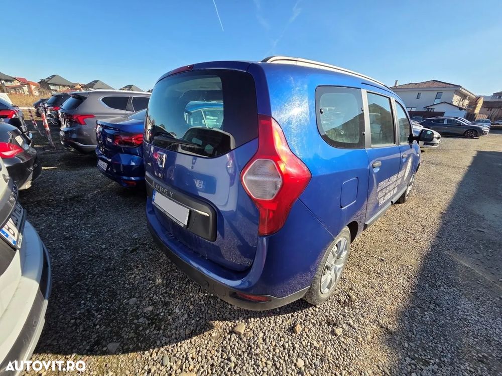 Dacia Lodgy 1.5 Blue dCi Laureate - 4