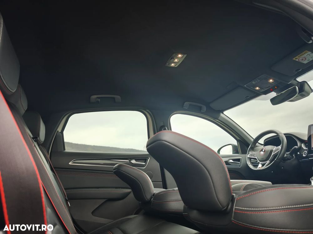 Renault Arkana E-TECH RS Line - 30