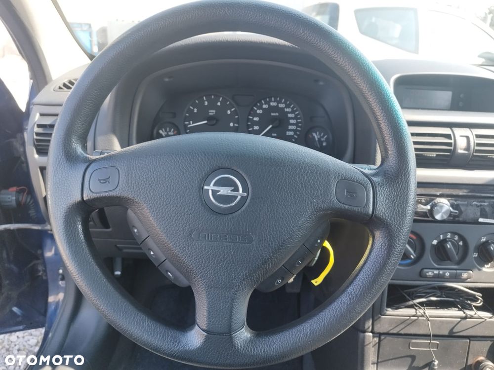 Opel Astra 1.6 GL / Start - 18