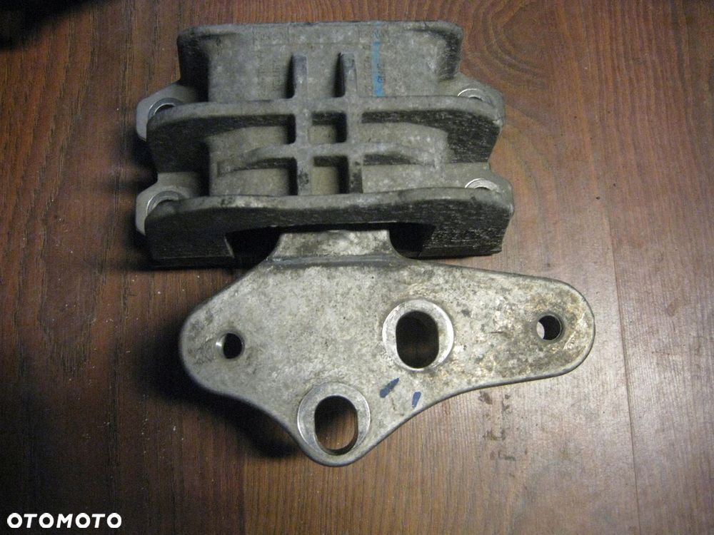 FORD TRANSIT MK8/CUSTOM poduszka skrzyni jak nowa - 1