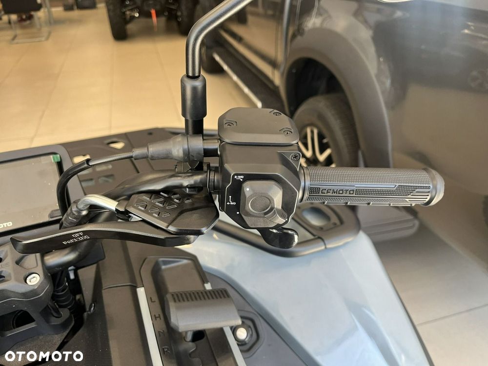 CFMoto CForce - 10