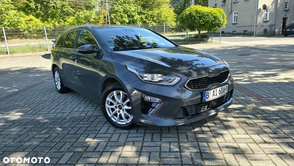 Kia Ceed 1.6 CRDi mHEV Business Line DCT - 2
