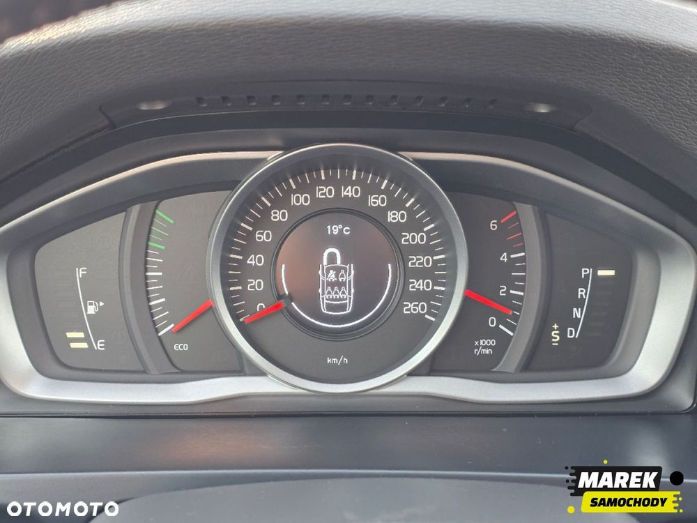 Volvo V60 - 13