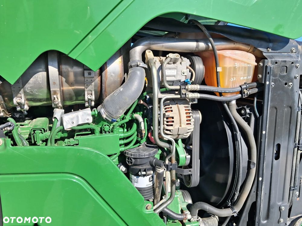 John Deere 6110 R - 17