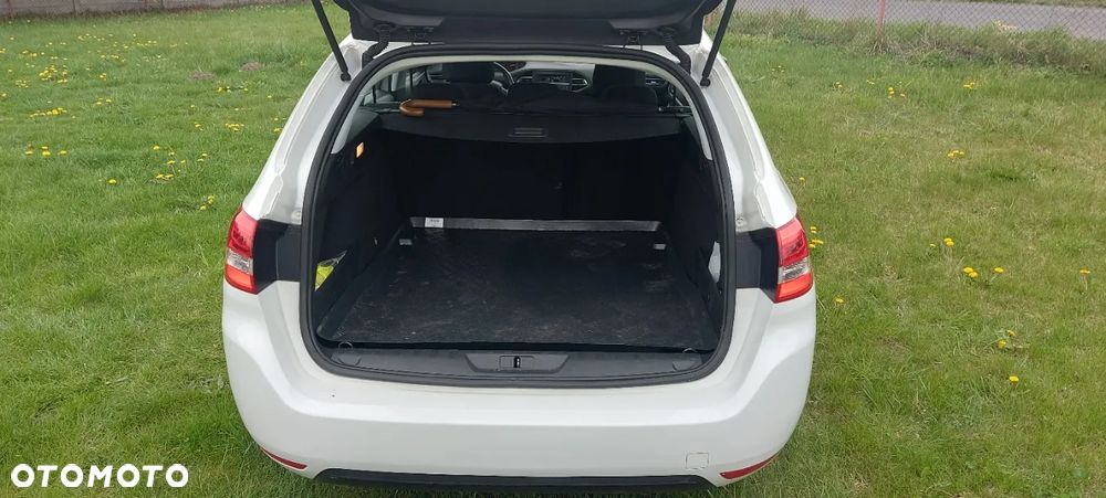 Peugeot 308 - 4