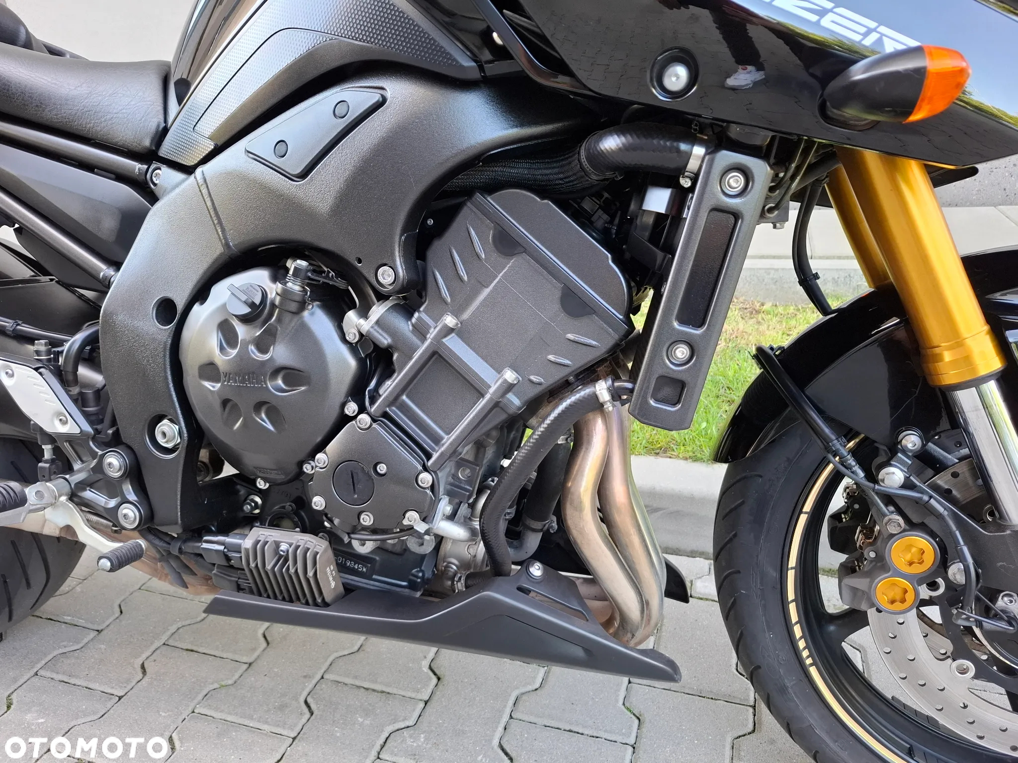 Yamaha FZ8 - 31