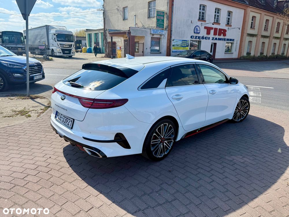 Kia Ceed 1.6 T-GDI DCT7 OPF GT - 3