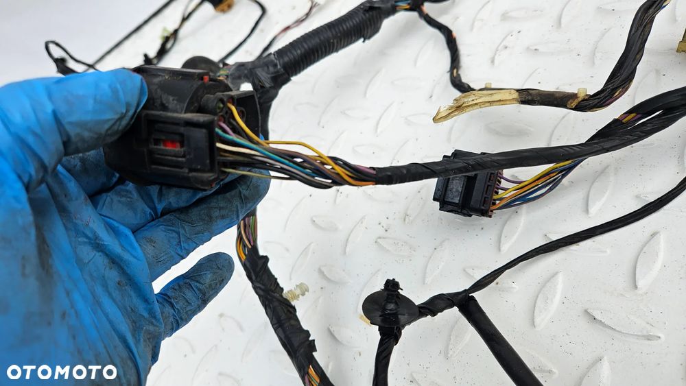 Jaguar XJ 351 5.0 SC 510 KM 508PS Instalacja grodzi Wiązka przewodów komory Kable AW93-14290-UAE - 7