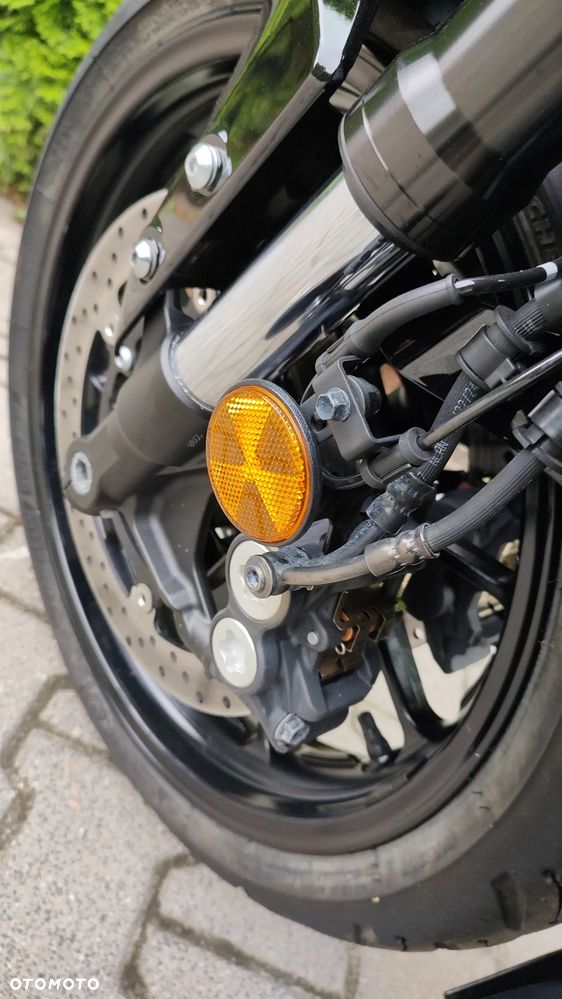 Yamaha R7 - 15