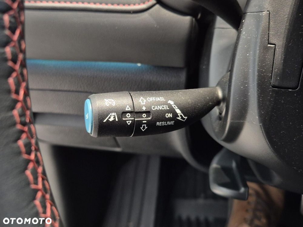 MG HS 1.5 T-GDI Exclusive DCT - 16