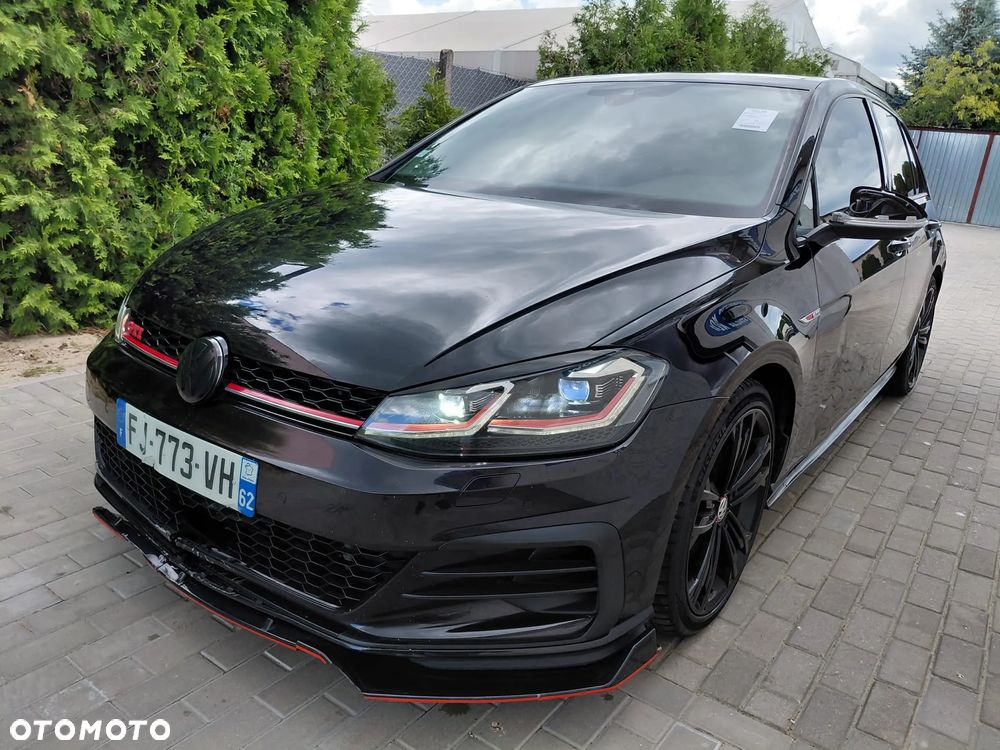 Volkswagen Golf - 3