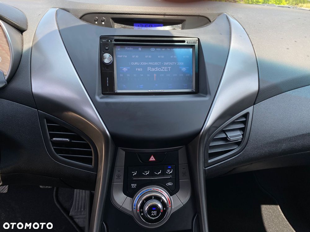 Hyundai Elantra 1.6 Classic + - 5