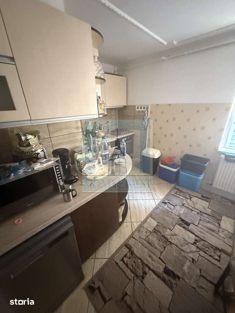 Apartament 3 camere , 84 mp utili,2 bai,2 balcone-zona Astra — fotografia 3