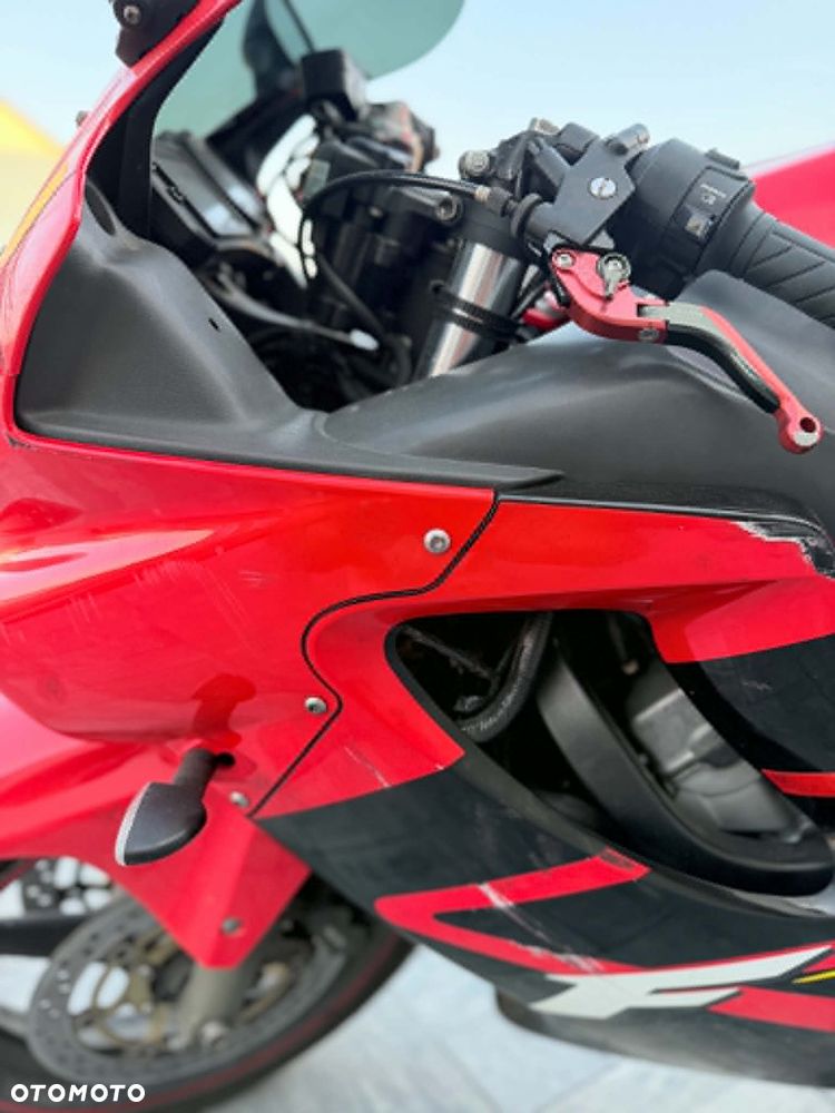 Honda CBR - 10