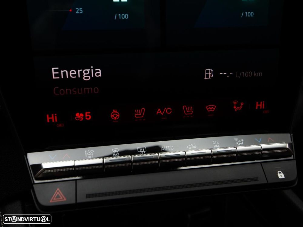 Renault Austral Mild Hybrid 160 Auto Techno - 24