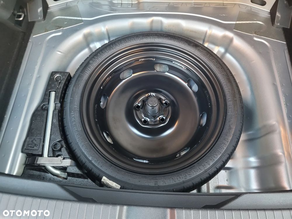 Volkswagen T-Roc 1.5 TSI Style DSG - 23
