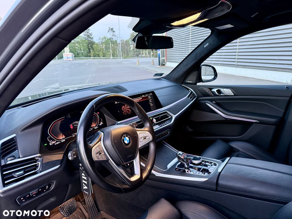 BMW X7 xDrive40d mHEV - 10