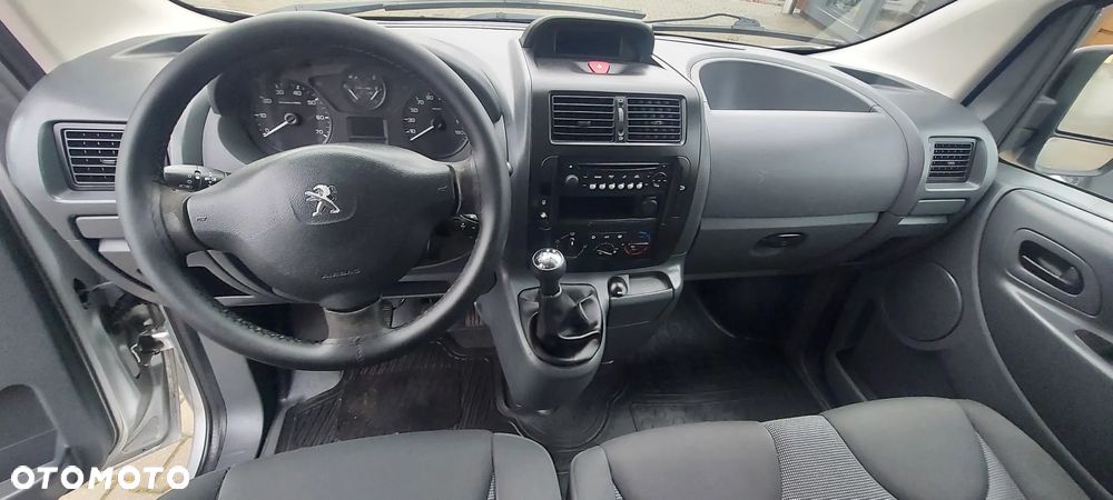 Peugeot Expert - 13
