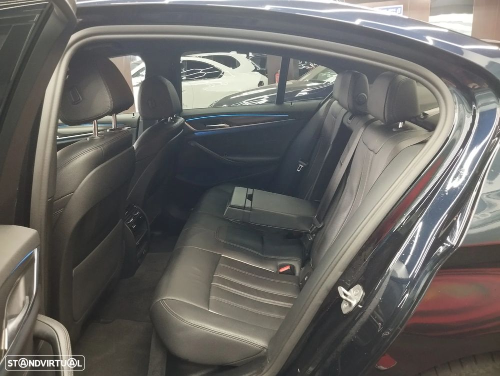 BMW 520 e Pack M - 14