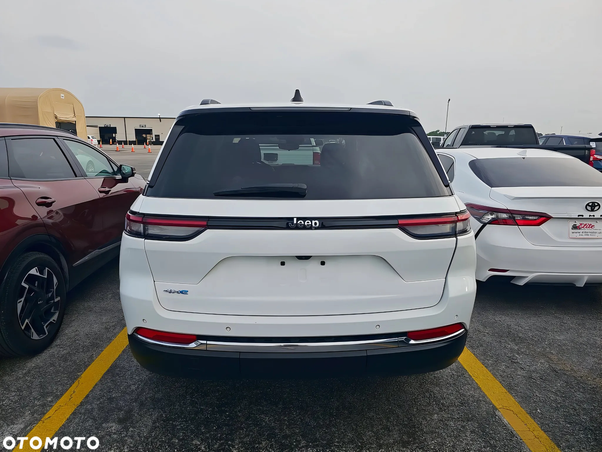 Jeep Grand Cherokee 2.0 4xe Plug-in Hybrid Automatik Overland - 5