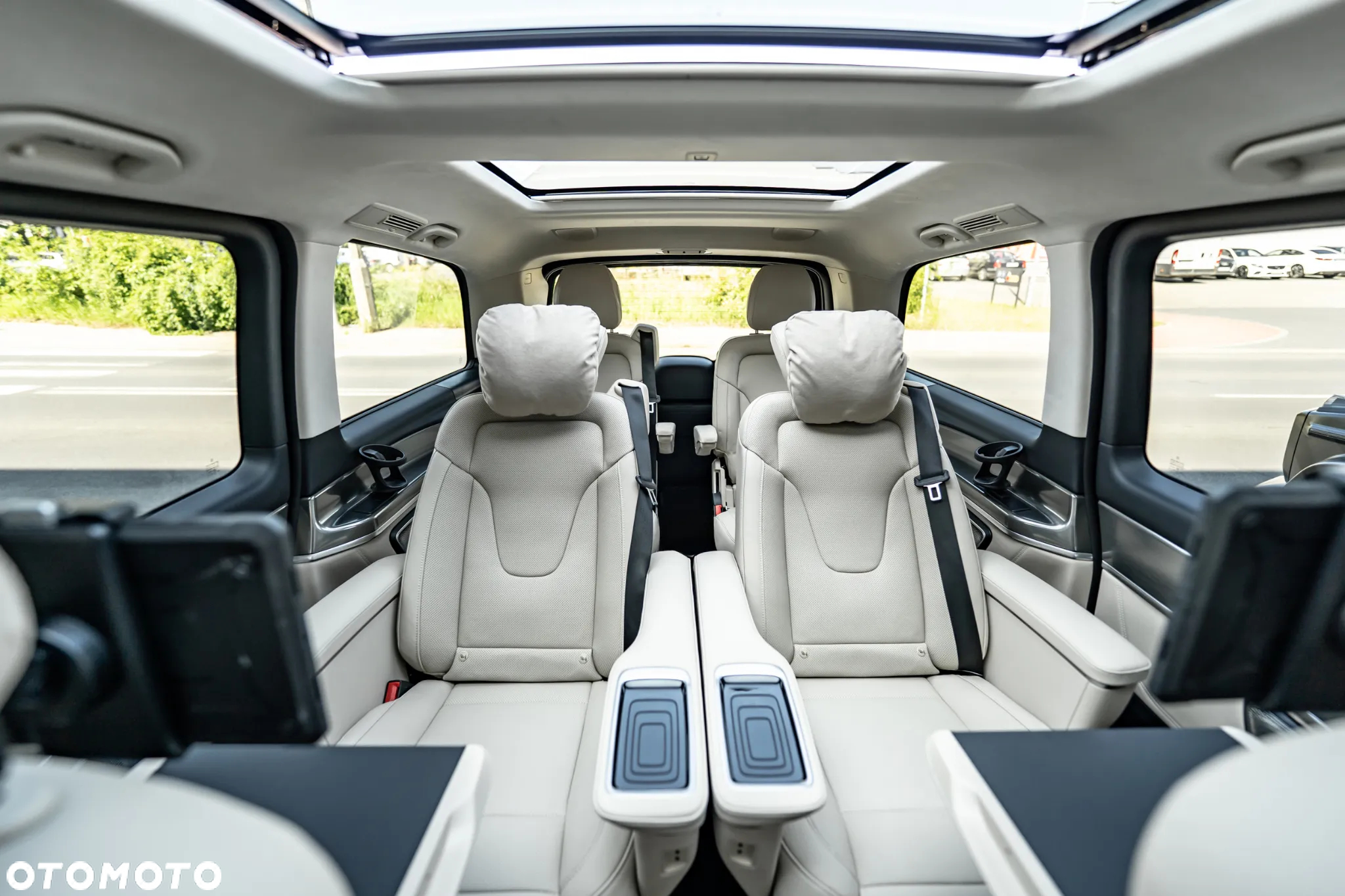 Mercedes-Benz Klasa V 300 d 4-Matic 9G-Tronic Exclusive (d³ugi) - 38