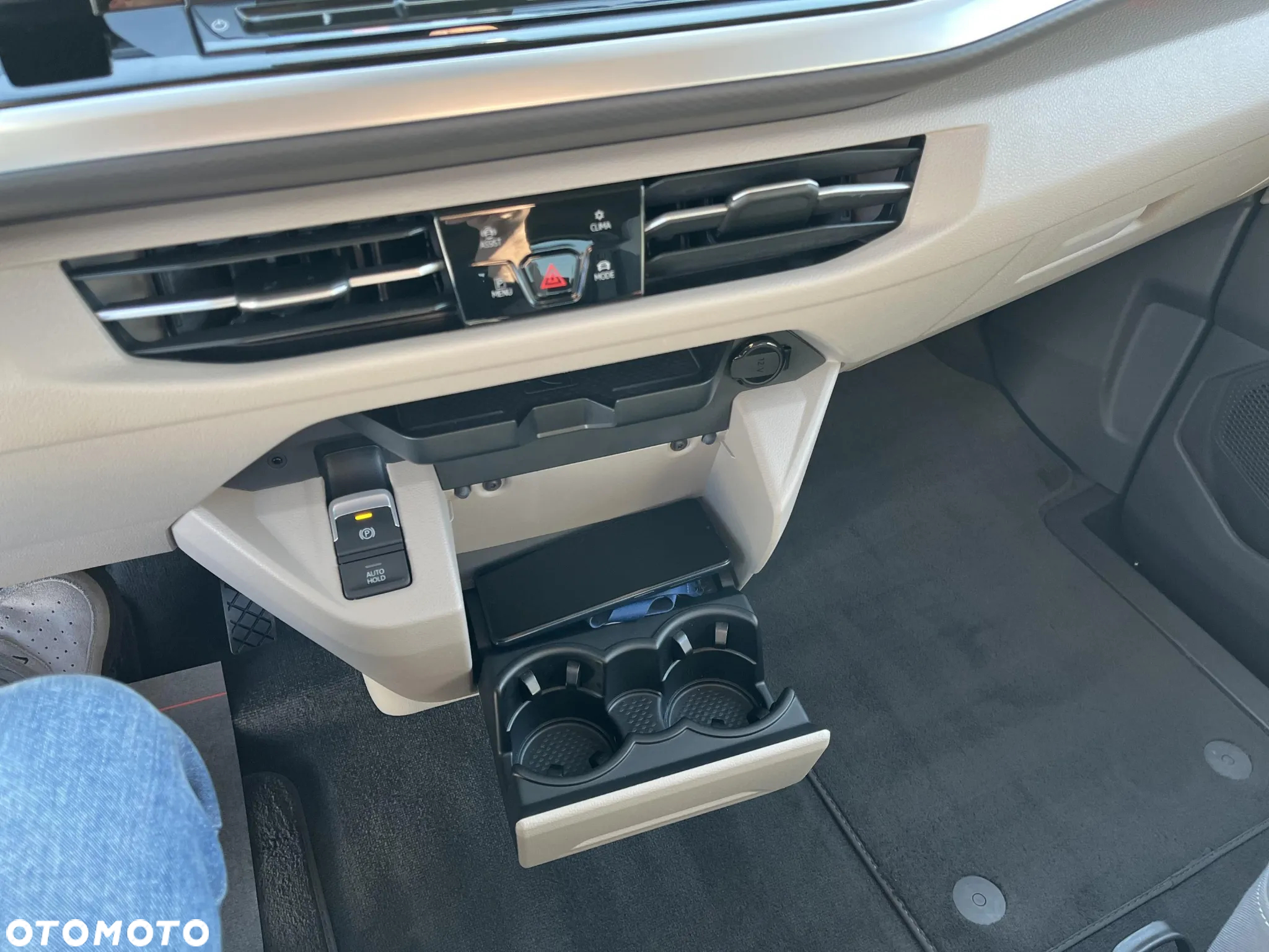 Volkswagen Multivan 1.4 TSI eHybrid PHEV L2 Life DSG - 16