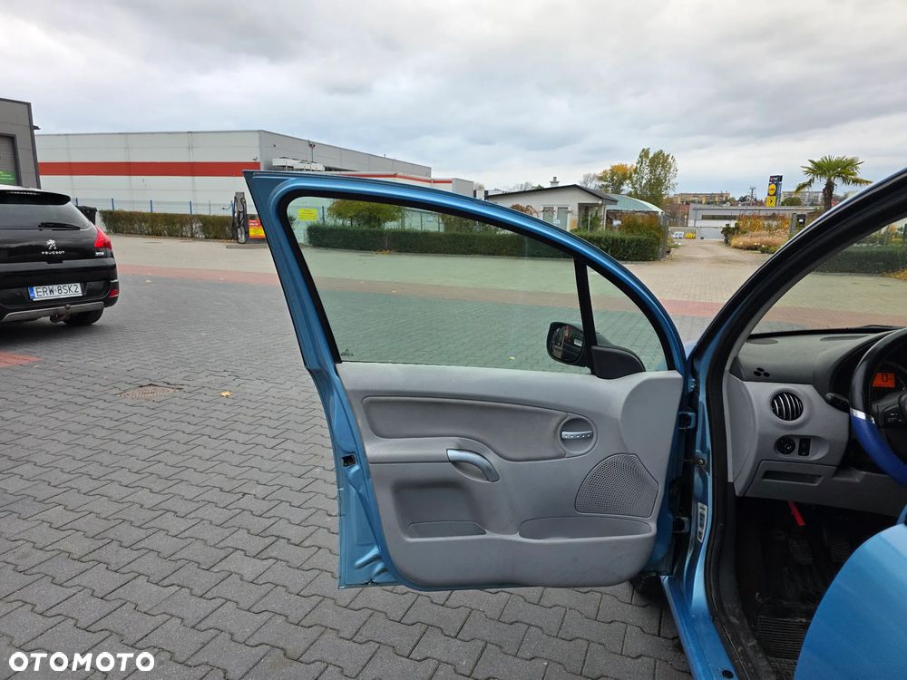 Citroën C3 1.4 HDi Exclusive - 10