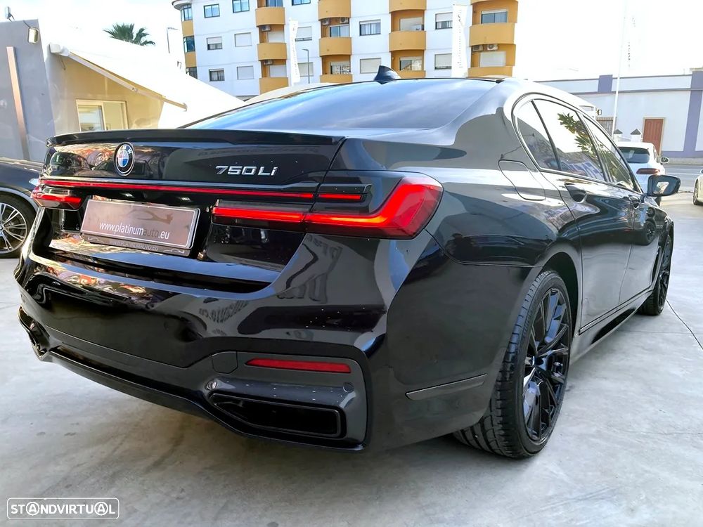 BMW 750 Li xDrive Pack M - 48