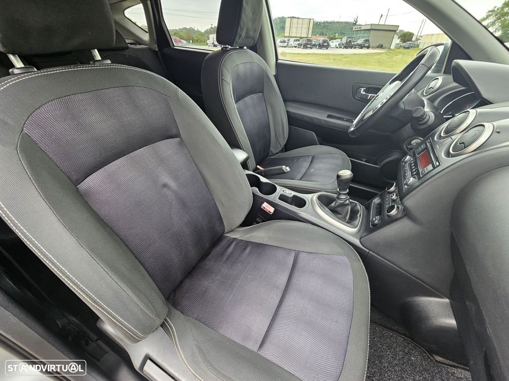 Nissan Qashqai 1.5 dCi Acenta Connect - 27