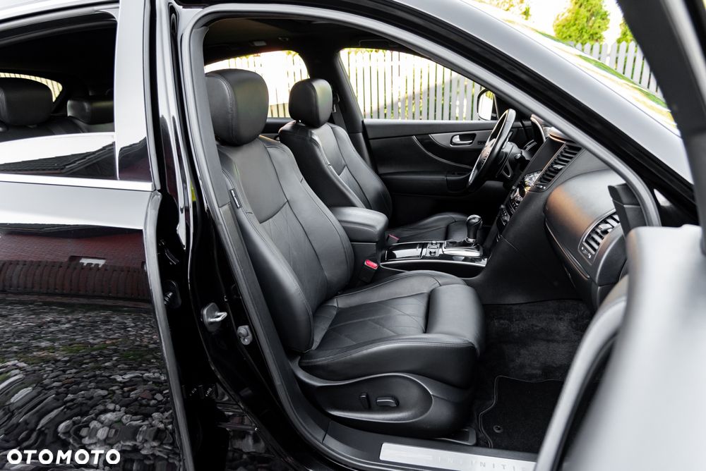 Infiniti QX70 3.0d AWD S - 24