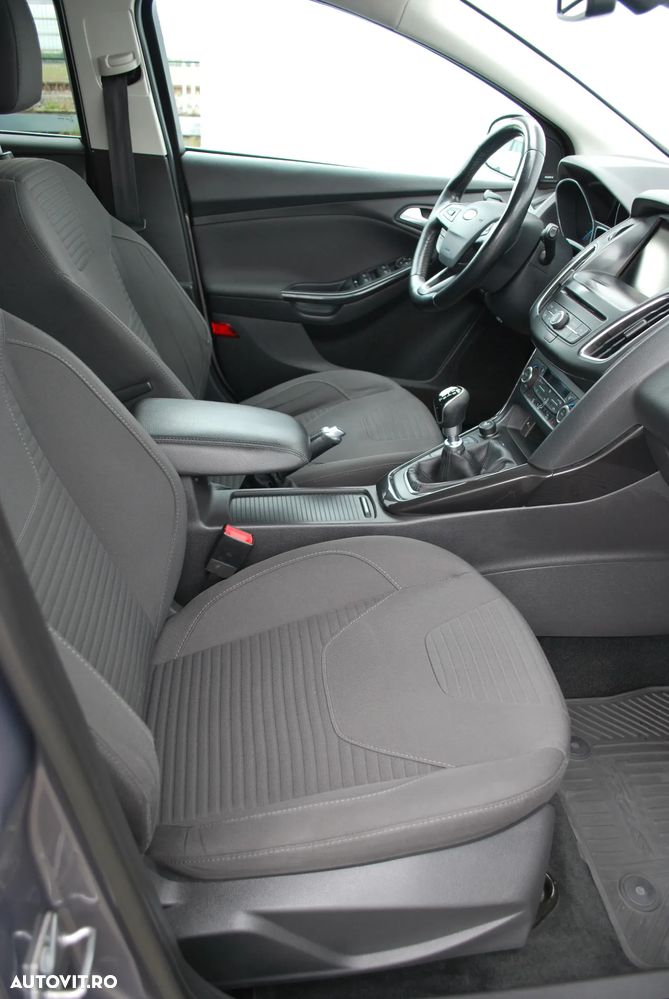 Ford Focus 1.5 TDCi Titanium - 31